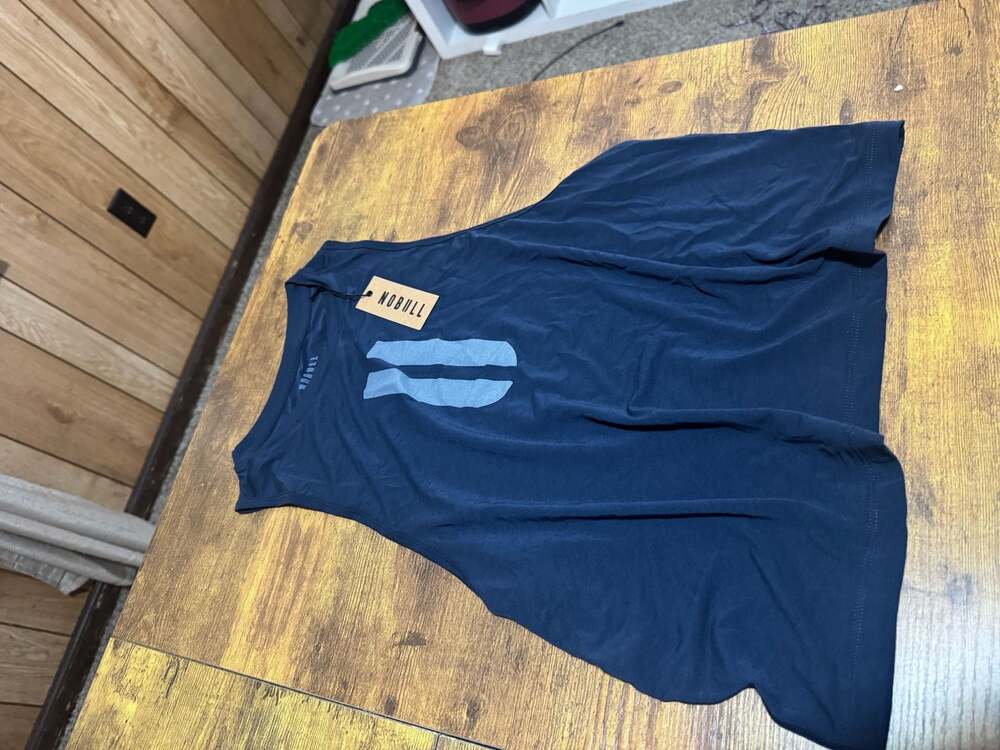 NOBULL Women's Muscle Tank Night Navy Size L